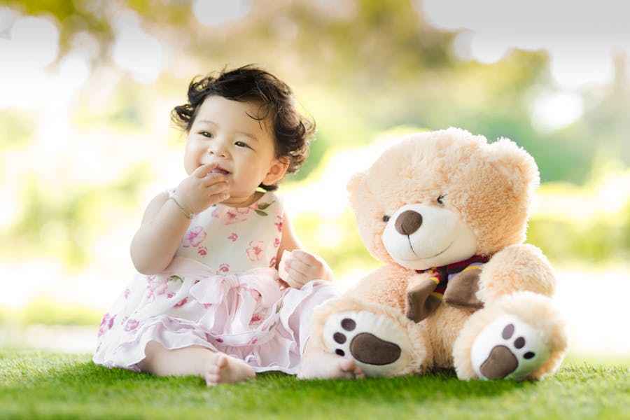 Tips Stimulasi Tumbuh Kembang Bayi 8 Bulan
