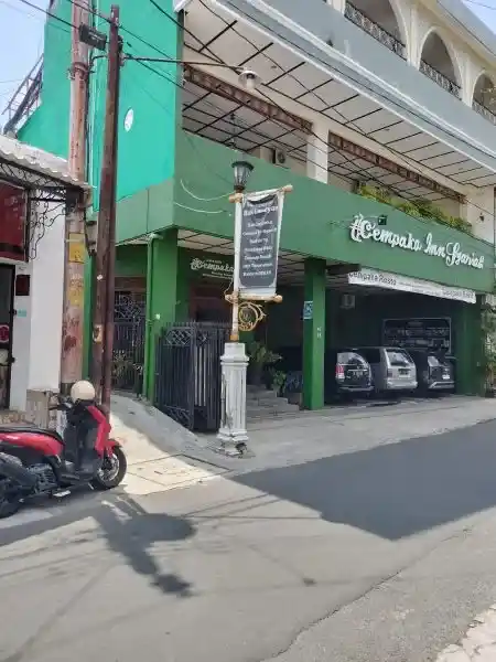 Kampung Batik Laweyan, Hidden Gems Di Balik Dinding Tinggi