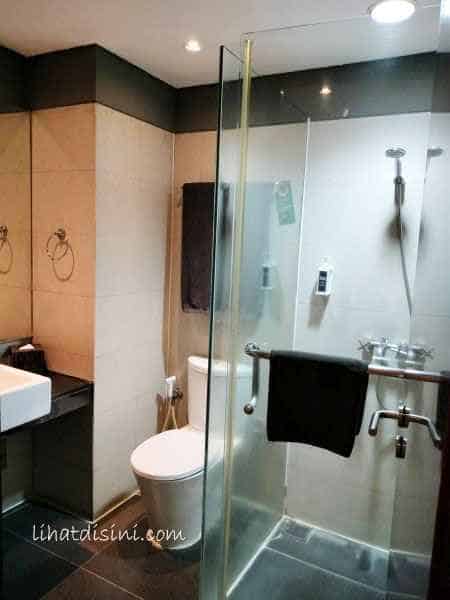 kamar mandi
