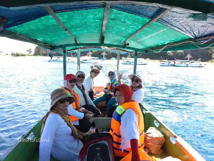 perjalanan ke pulau tiga