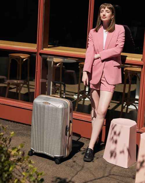 3 Tips Memilih Ukuran Koper Paling Besar Untuk Liburan Bareng Keluarga